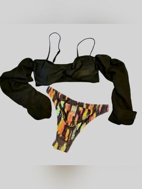 Matte Collection Black and Multicolor Women's Swim Set
